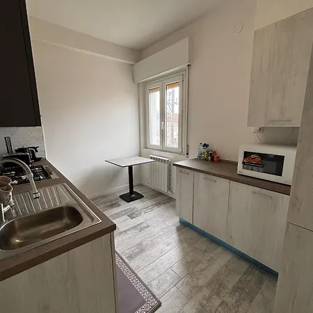 Uddin's Den Appartamento